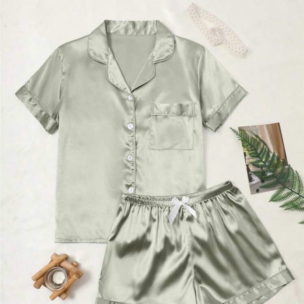 Satin Pajama Set in Soft Green
